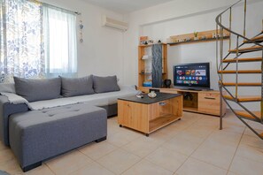 Comfortable sitting area.