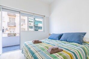 Bed,Bedroom