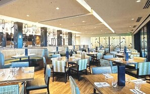 Clubhouse dinning space