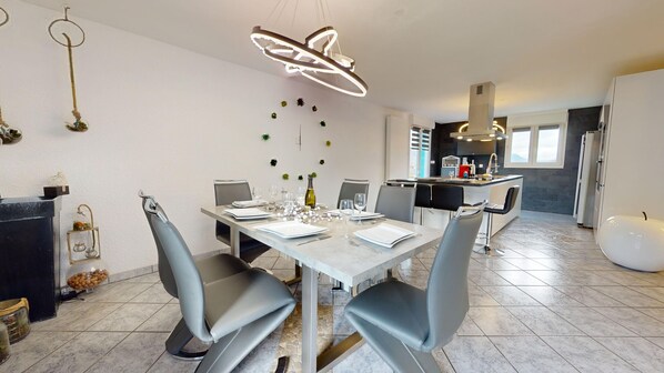 Dining room