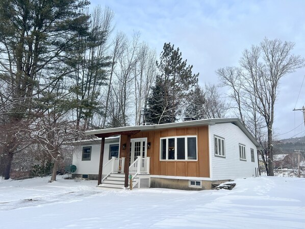 Cozy cabin exterior