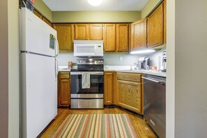 Kitchen | 3-Story Condo | Free WiFi | Baseboard Heating