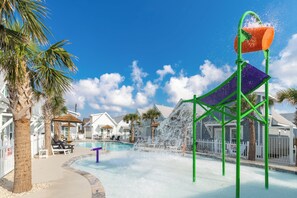 So many fun things to do! Brand new Development! The kids will have a blast!