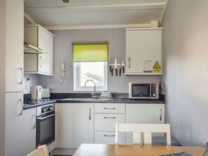 Kitchen | Alula Lodge, Lowestoft
