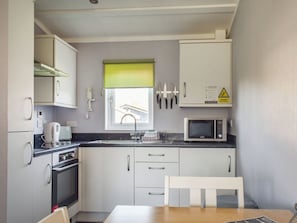Kitchen | Alula Lodge, Lowestoft
