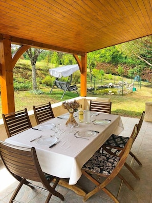 Outdoor dining