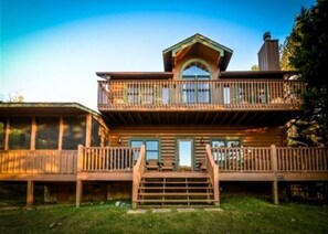 Cabin Back