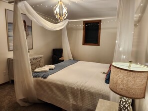 Basement king bedroom