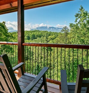 Amazing mountain views from one of the cabin's three private decks.