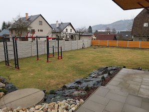 Sky, Property, Plant, Land Lot, Grass, Tree, Building, Residential Area, Road Surface, Real Estate