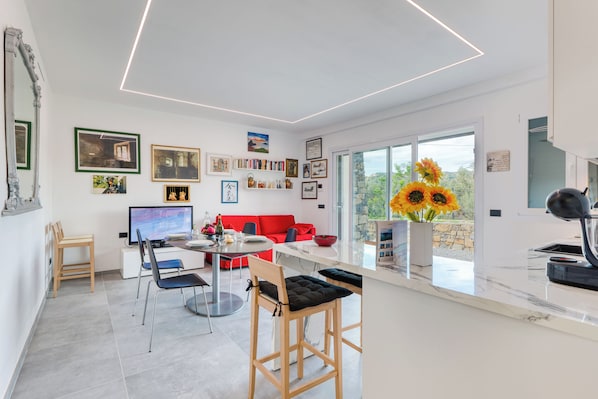 Living and dining room