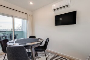 Bedroom 2 (Loft) | Poker Table | 3-Story Townhome | 3rd Floor