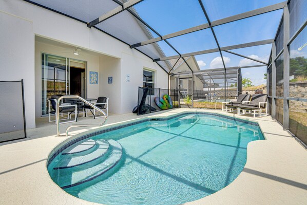 Davenport Vacation Rental | 5BR | 3BA | 1,825 Sq Ft | 1 Step to Enter