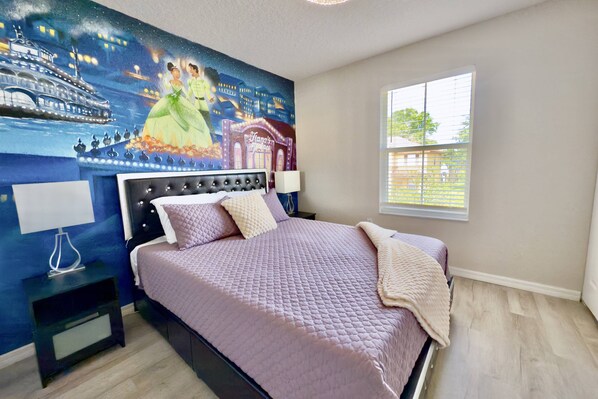 Second floor guest room (Queen sized Bed) theming from 'The Princess and the Frog'