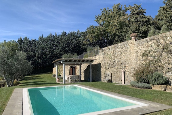 Holiday Home Swimming Pool