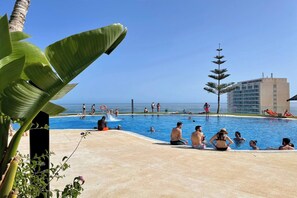 Piscine maison de vacances