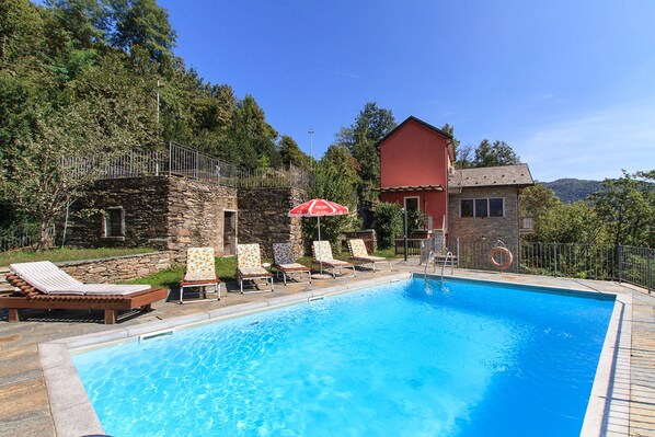 Villa Bernardino - San Bernardino Verbano, Lake Maggiore - NORTHITALY VILLAS