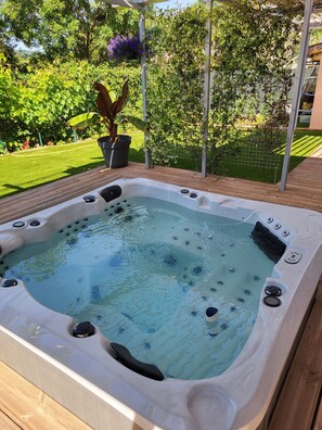 Bubbelpool utomhus