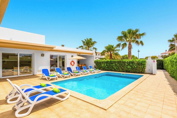 Villa Betty - Four Bedroom Villa, Sleeps 9 - Minorca