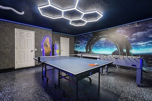 Spielezimmer