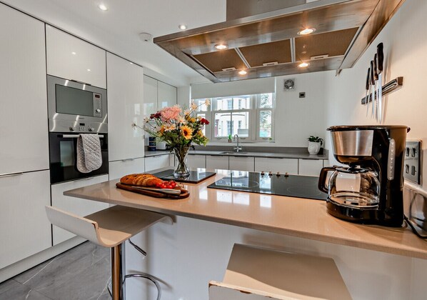 Hafan  - Saundersfoot  - stylish kitchen area