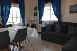 Living room,Dining area,River view