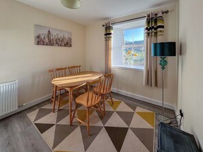 Dining room | Ballygroggan Cottage - Ballygroggan Farm, Machrihanish, near Campbeltown