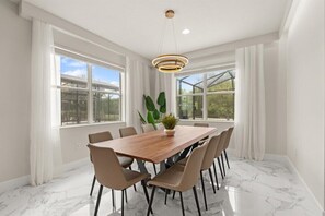 2677CalistogaAve(6)