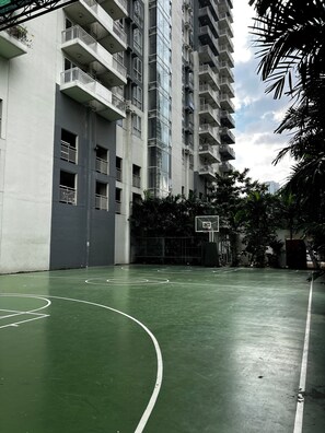Sport court