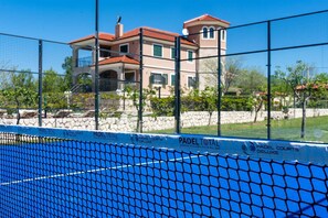 Sport court