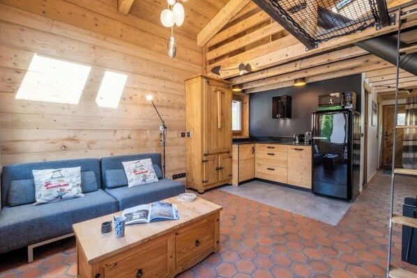 Living room, Kitchen