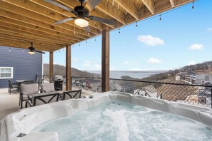 Private Hot Tub with Lake Views