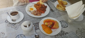 Breakfast meal