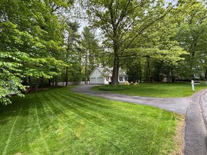 Ample parking for large groups including garage. Street parking available too.