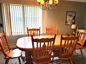 Dining area with seating for 6.  Extra chairs available.