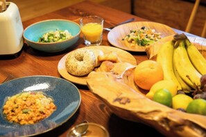 Breakfast meal