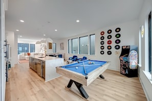 Spielezimmer