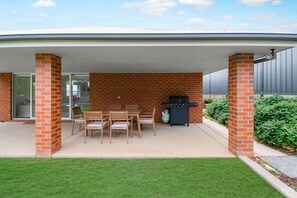 Outdoor Entertaining Area