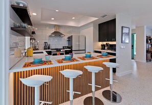 Kitchen and Bar