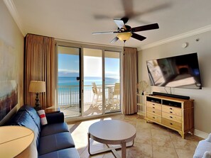 Living Area - Gulf Views