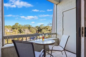 892 Ketch Court | Balcony - 892 Ketch Court | Balcony
