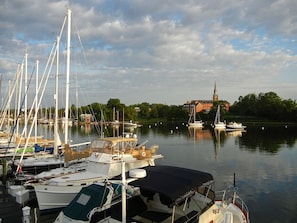 Marina