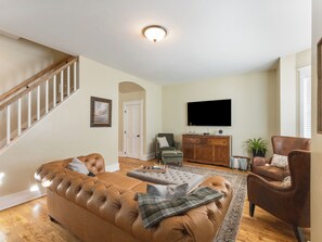 Livingroom and stairs to bedrooms.