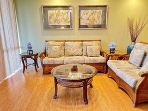 Living room leading to the private lanai
