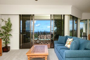 Not a filter in sight?just natural light, lush views, and a space that invites you to do absolutely nothing    KGV-17V3