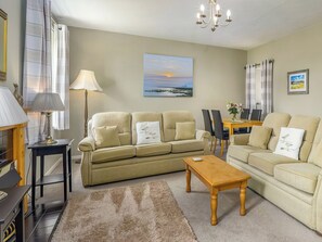 Living area | Six the Square - Elwick Farm Holiday Cottages, Belford