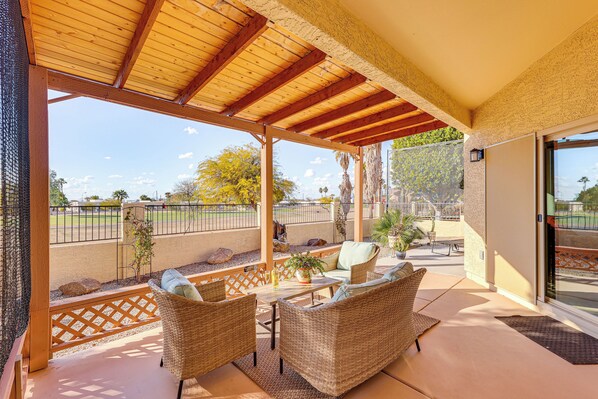 Mesa Vacation Rental | 2BR | 2BA | 1 Step to Enter | 1,314 Sq Ft