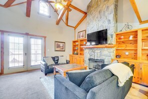 Living Room | 1st Floor | Stone Fireplace | Smart TV