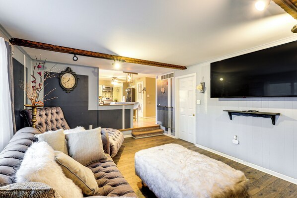 Dover Vacation Rental | 3BR | 1.5BA | 2,060 Sq Ft | Stairs Required