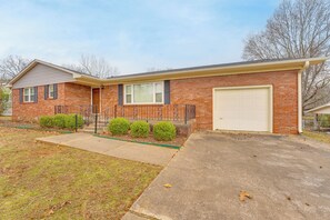 Property Exterior | Single-Story Home